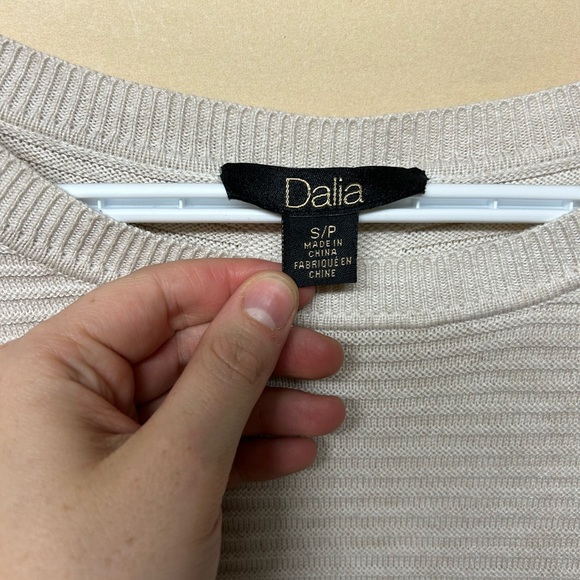 2/$30⚡️- SWEATER | Women’s Dalia sweater size small - Picture 2 of 3